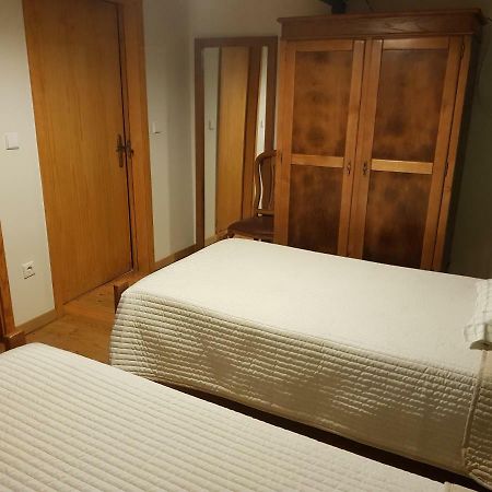 カンポ・ド・ジェレッスAbrigo Da Geira Houseアパートメント エクステリア 写真